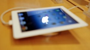 Apple приносит 50% общемирового дохода от рекламы мобильных устройств